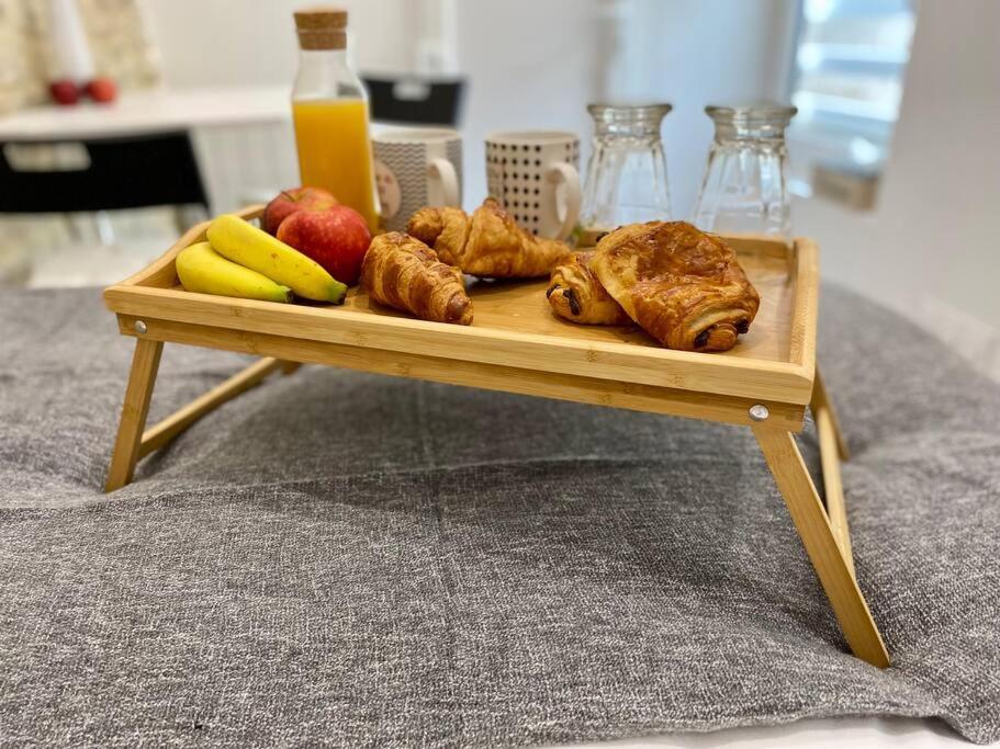 Bed In The City - Appart'Hotel - Historical Center 바이외 외부 사진